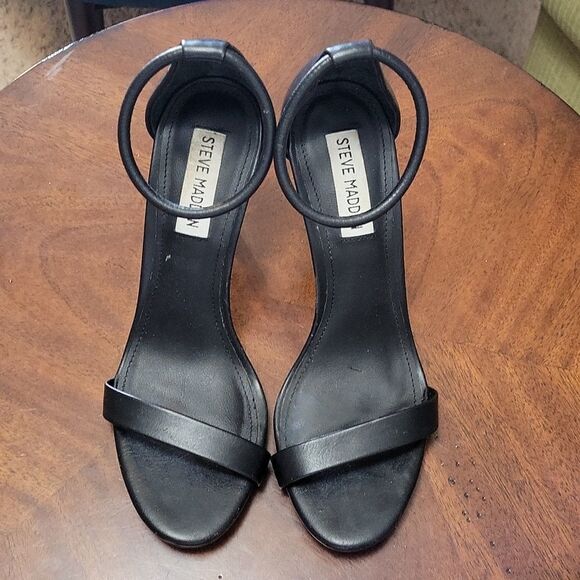 STEVE MADDEN STRAPPY LEATHER OPEN TOE HIGH HEEL SANDAL - Picture 3 of 16